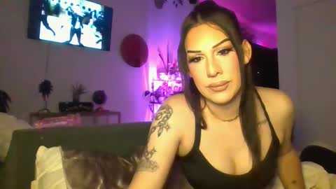 bbygirlnycole online show from February 7, 5:21 am