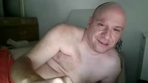 BCN82Red online show from June 8, 2:51 pm