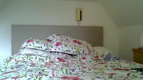 Beachlover39 online show from October 30, 1:44 pm