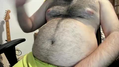 DOM bear online show from April 21, 2:15 am