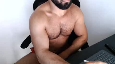 Beard Guy online show from November 19, 2:38 pm