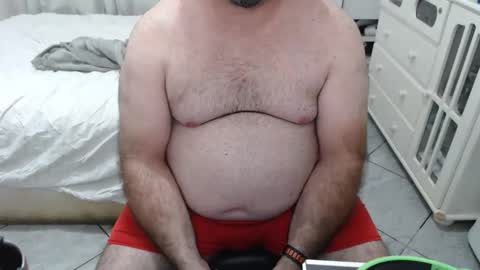 Snapshot of beastbearmg chatting on October 13, 1:18 am beastbearmg online show from October 13, 1:18 am