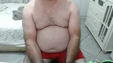 Snapshot of beastbearmg chatting on October 14, 1:19 am beastbearmg online show from October 14, 1:19 am