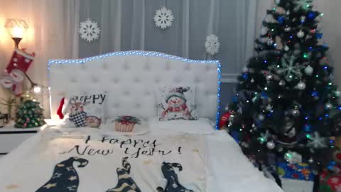 beataangel online show from December 22, 9:27 am