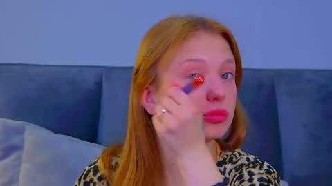 Beatrice online show from November 14, 7:05 pm