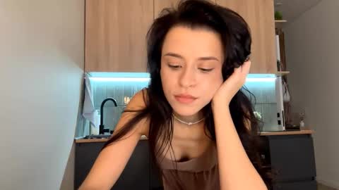 Katie online show from November 7, 11:23 am