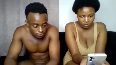 Chelsea and Raymond online show from December 20, 7:37 am