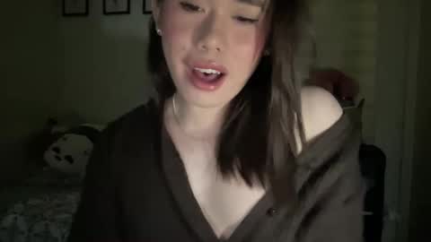 Snapshot of beautiful_lust69 chatting on January 15, 2:02 pm Sweet Aya online show from January 15, 2:02 pm