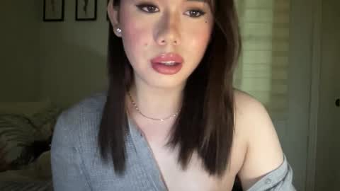 Snapshot of beautiful_lust69 chatting on March 9, 4:27 am Sweet Aya online show from March 9, 4:27 am