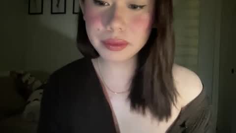 Snapshot of beautiful_lust69 chatting on January 4, 1:21 pm Sweet Aya online show from January 4, 1:21 pm