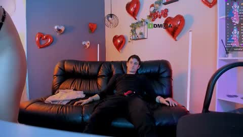 liam online show from February 16, 9:02 pm