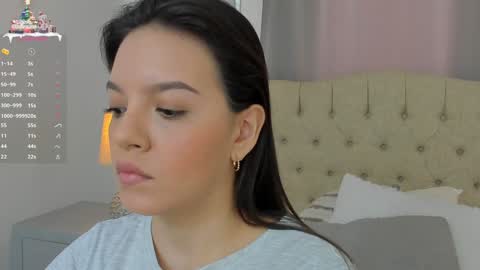 Ariana Reyes online show from December 23, 12:19 pm