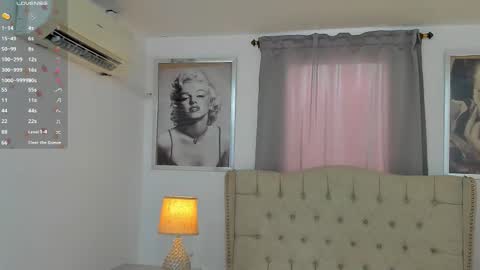 Ariana Reyes online show from November 11, 12:40 pm