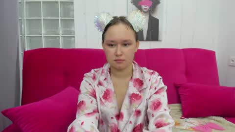 bebe_molly online show from July 25, 8:34 am