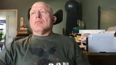 beckster online show from June 9, 1:49 am