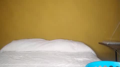 BECKY BOO  online show from April 27, 1:36 am