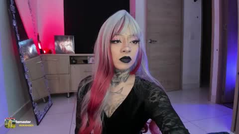 Daniela  ur fav living dead girl  online show from February 12, 11:30 pm