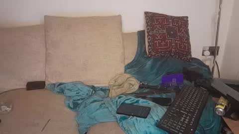 begbestuk online show from April 8, 11:19 pm