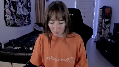 bekka online show from March 3, 5:42 pm