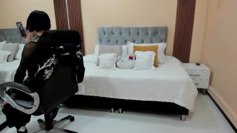 Bela online show from June 30, 12:37 pm