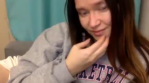 Snapshot of belajulia chatting on October 5, 3:19 pm belajulia online show from October 5, 3:19 pm