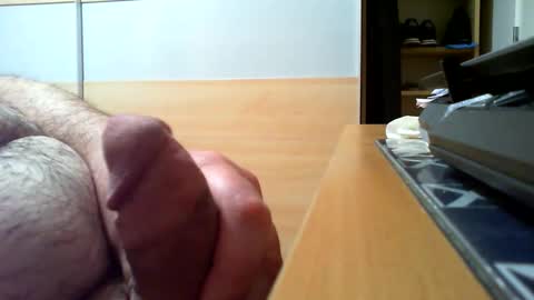 belgianfatcock online show from June 4, 8:59 pm