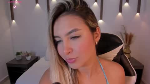 Bella cam online show from November 13, 2:58 am