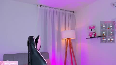 bella igbella hunttt online show from April 27, 2:31 am