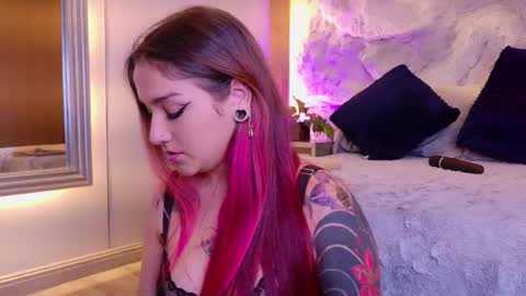  BELLA  online show from March 28, 4:52 pm