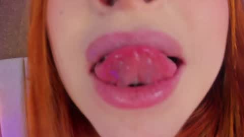 Cris online show from April 19, 6:10 pm