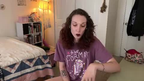 bellababy444 online show from June 27, 10:05 pm