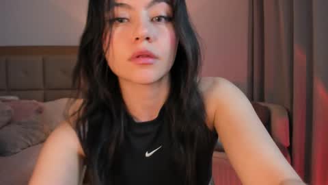 Bella Mia online show from November 9, 3:10 am