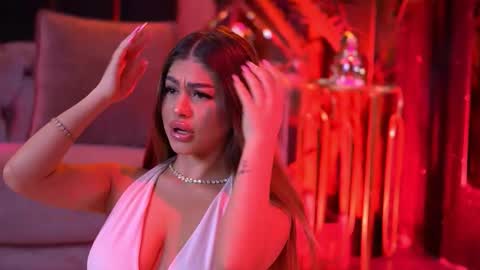 Bella online show from February 12, 6:55 pm