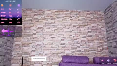   online show from January 6, 7:40 pm