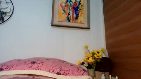 Bella shane online show from April 14, 8:39 am