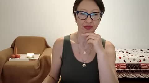 Emma online show from July 24, 7:55 pm