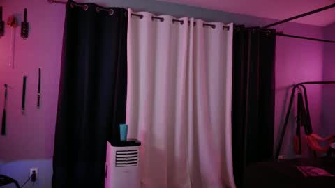 Bellaskeykeeper online show from April 20, 7:00 am