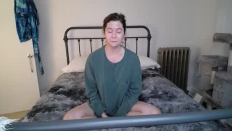 BellaStrange69 online show from November 13, 4:15 am