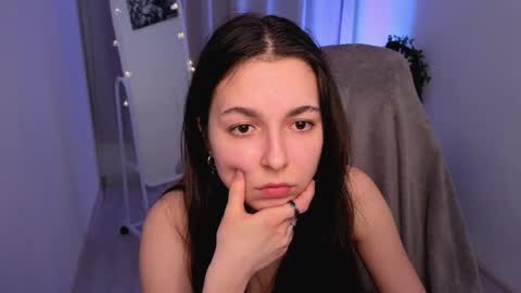 Bella online show from April 24, 12:40 pm