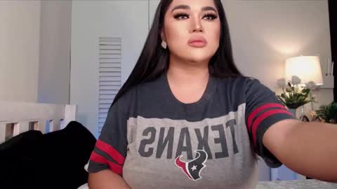 BELLA JONES online show from February 17, 7:44 pm