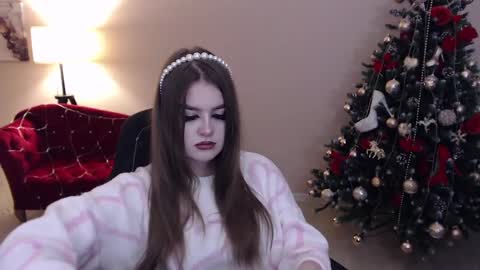 BellaVeller online show from December 27, 3:26 pm