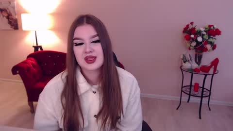 BellaVeller online show from March 12, 9:55 am