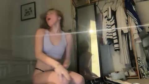 Bella 3 online show from April 23, 5:59 am