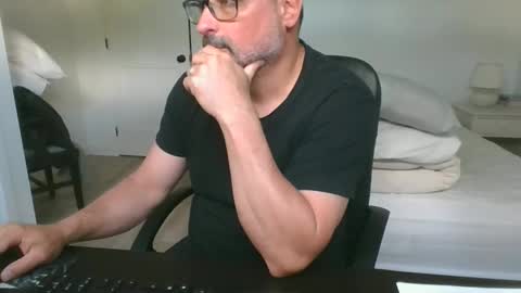 bellequeue19758 online show from May 30, 10:35 am