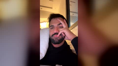 belrevee online show from March 5, 9:40 am