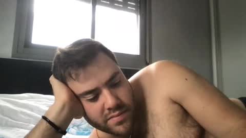 Snapshot of ben117 chatting on February 5, 6:35 am ben117 online show from February 5, 6:35 am