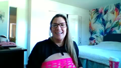 Becky online show from December 3, 2:55 pm