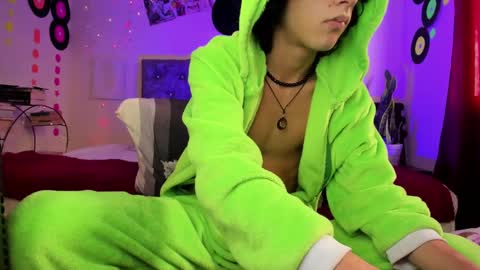 benjamin_fiore online show from March 3, 5:20 pm