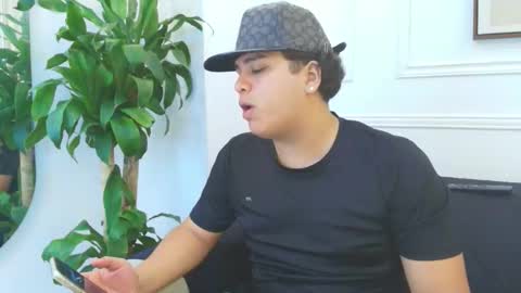 bennett_alejoo online show from December 20, 8:05 pm