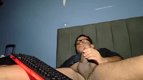 Benn  online show from April 2, 5:26 am